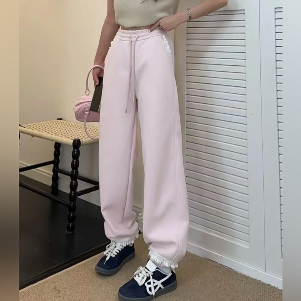 Soft Pink High-Waisted Sweatpants| Cozy & Stylish Lounge Wear